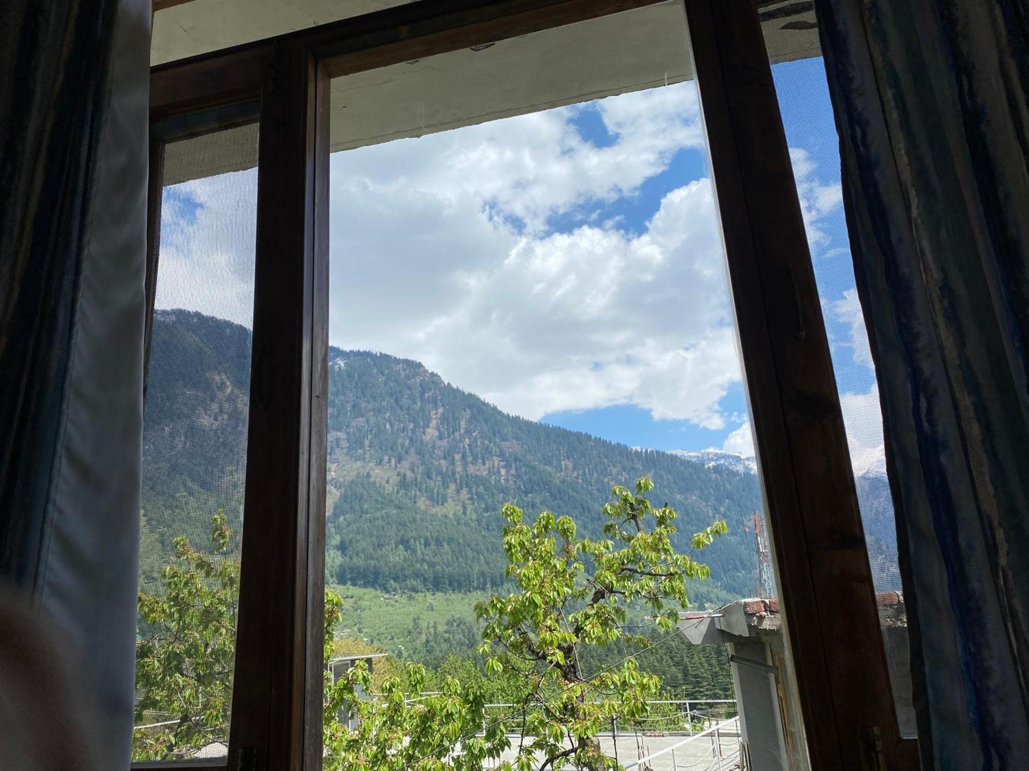 Homestay Double Dutch, Old *